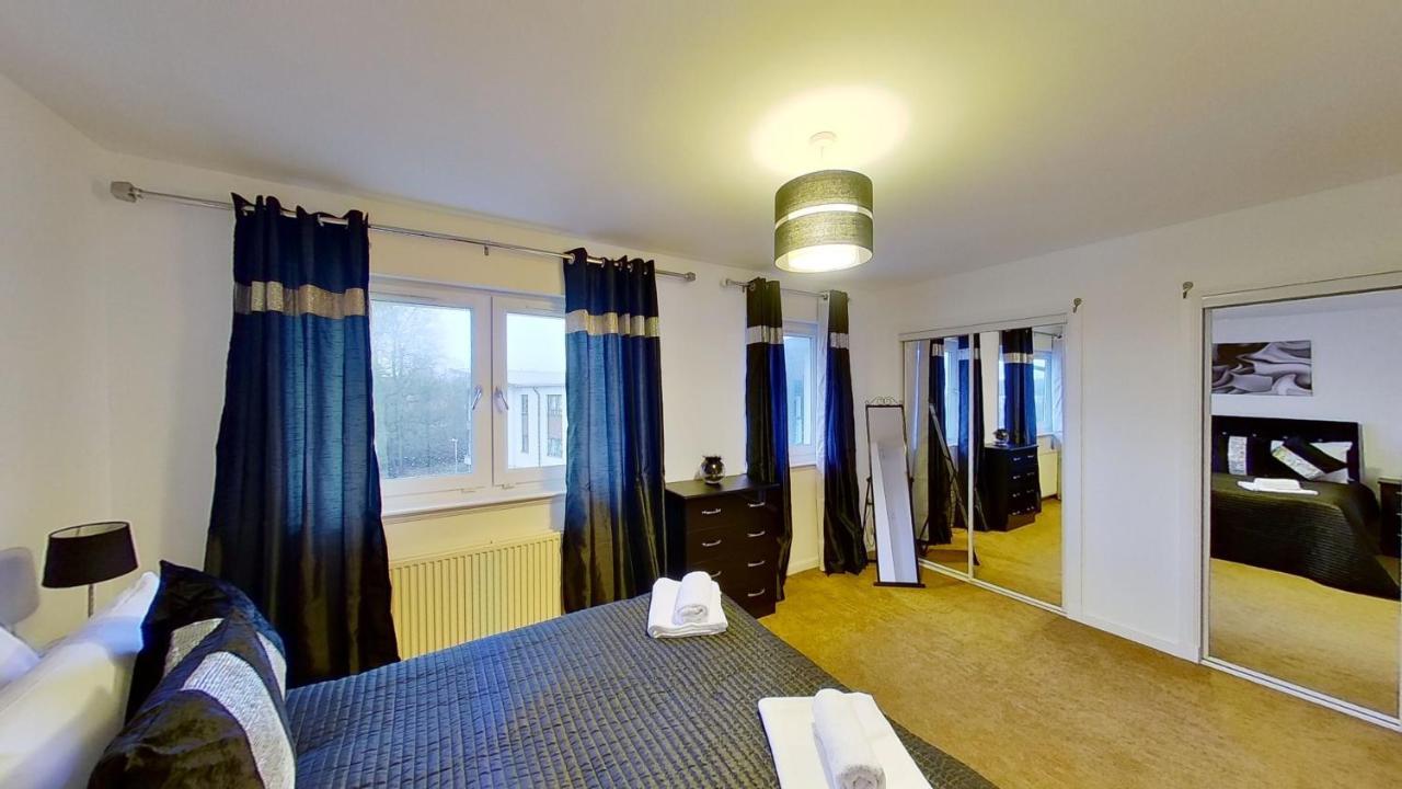 Orange Town House - Shaw Road, Only 6 Minutes To City Centre Абърдийн Екстериор снимка
